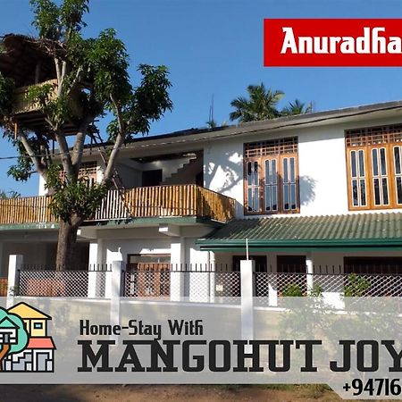 Hotel Mangohut Joy Anuradhapura Exterior foto